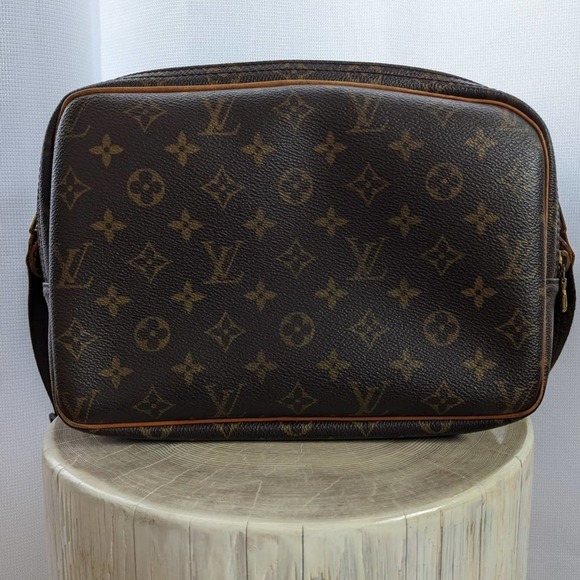 LOUIS VUITTON Monogram Reporter - Picture 3 of 10